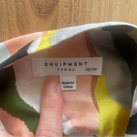 Equipment Britten Tie-waist Silk Dress - Picture 5 of 13